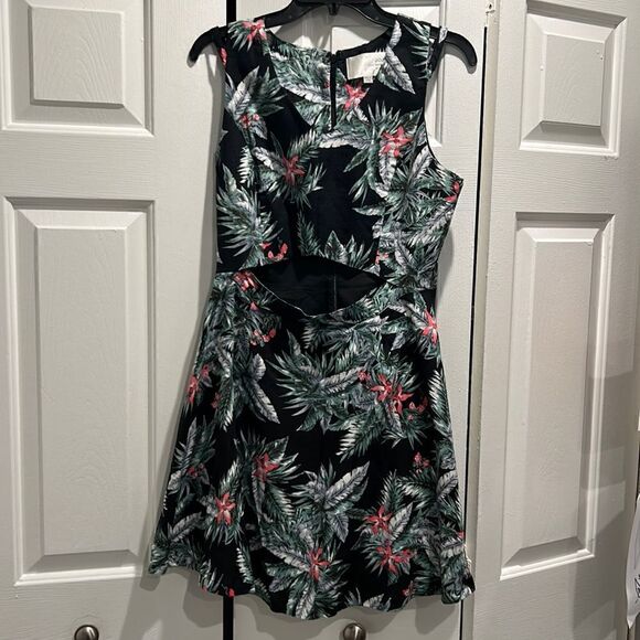 J.O.A Floral Dress, Size Large - Picture 1 of 9